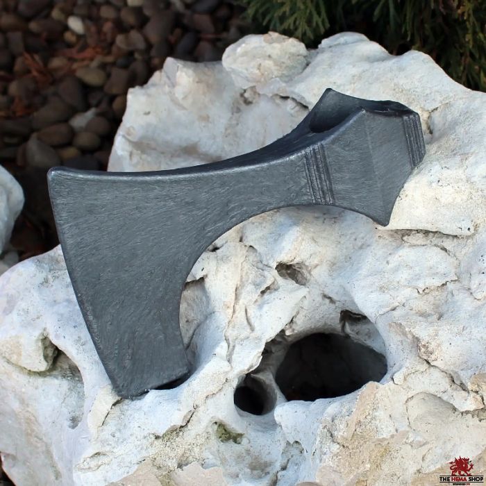 Training Bearded Axe Head (Polyurethane)