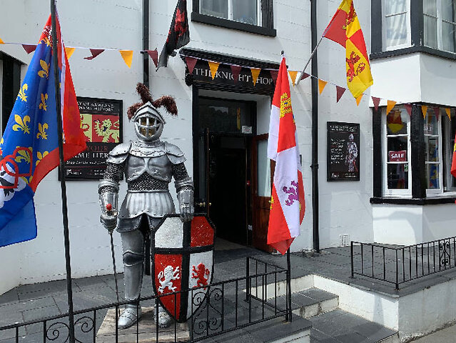 knight-shop-front-outside-conwy